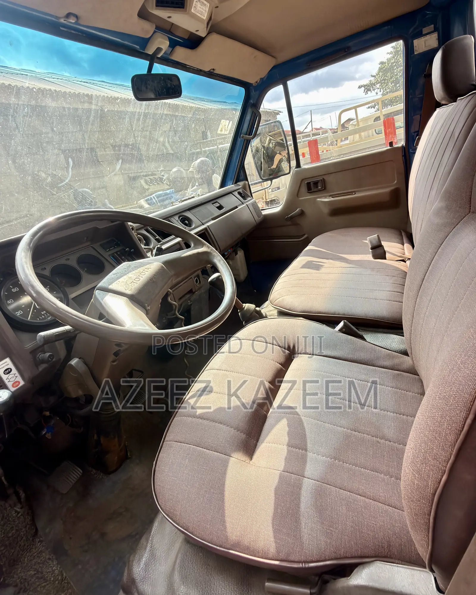 Toyota Dyna 300 Tipping Diesel Engine Direct Hand