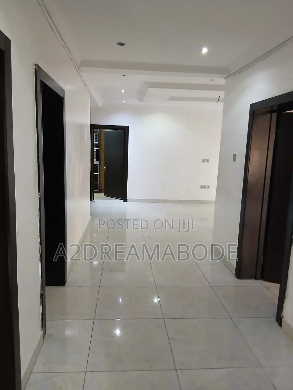 3bdrm Apartment in Yaba, Alagomeji for rent