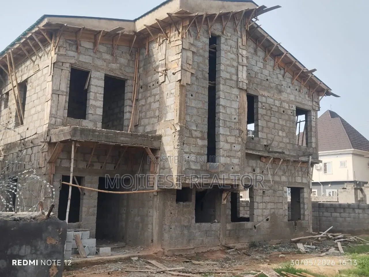 4bdrm Duplex in Nut Estate, Lugbe District for sale