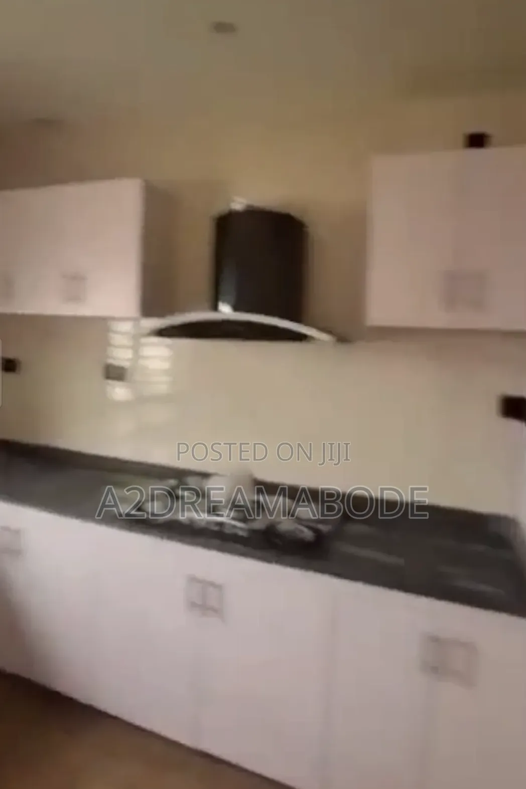 3bdrm Apartment in Yaba for rent