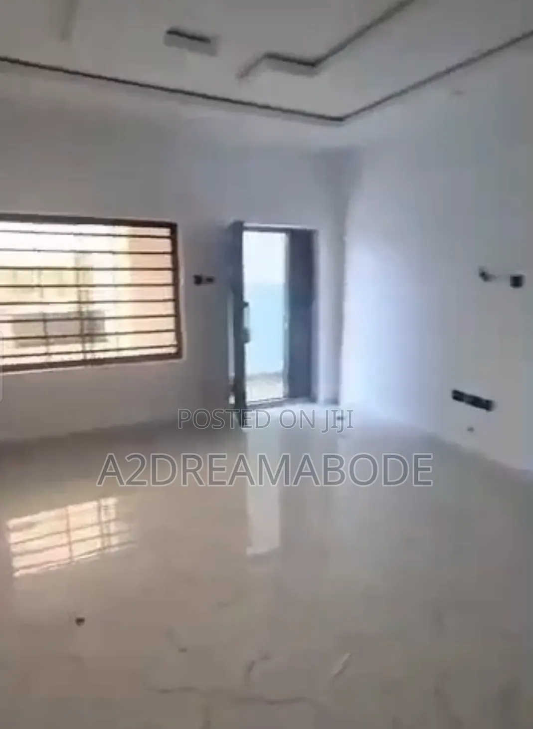 3bdrm Apartment in Yaba for rent