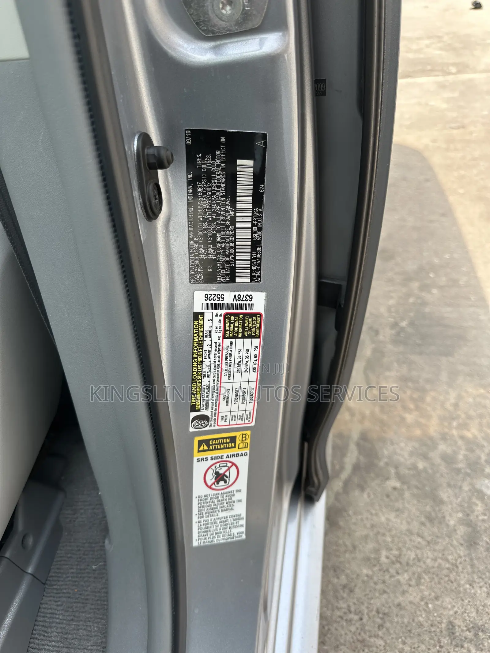 Toyota Sienna XLE 7 Passenger Mobility 2011 Gray