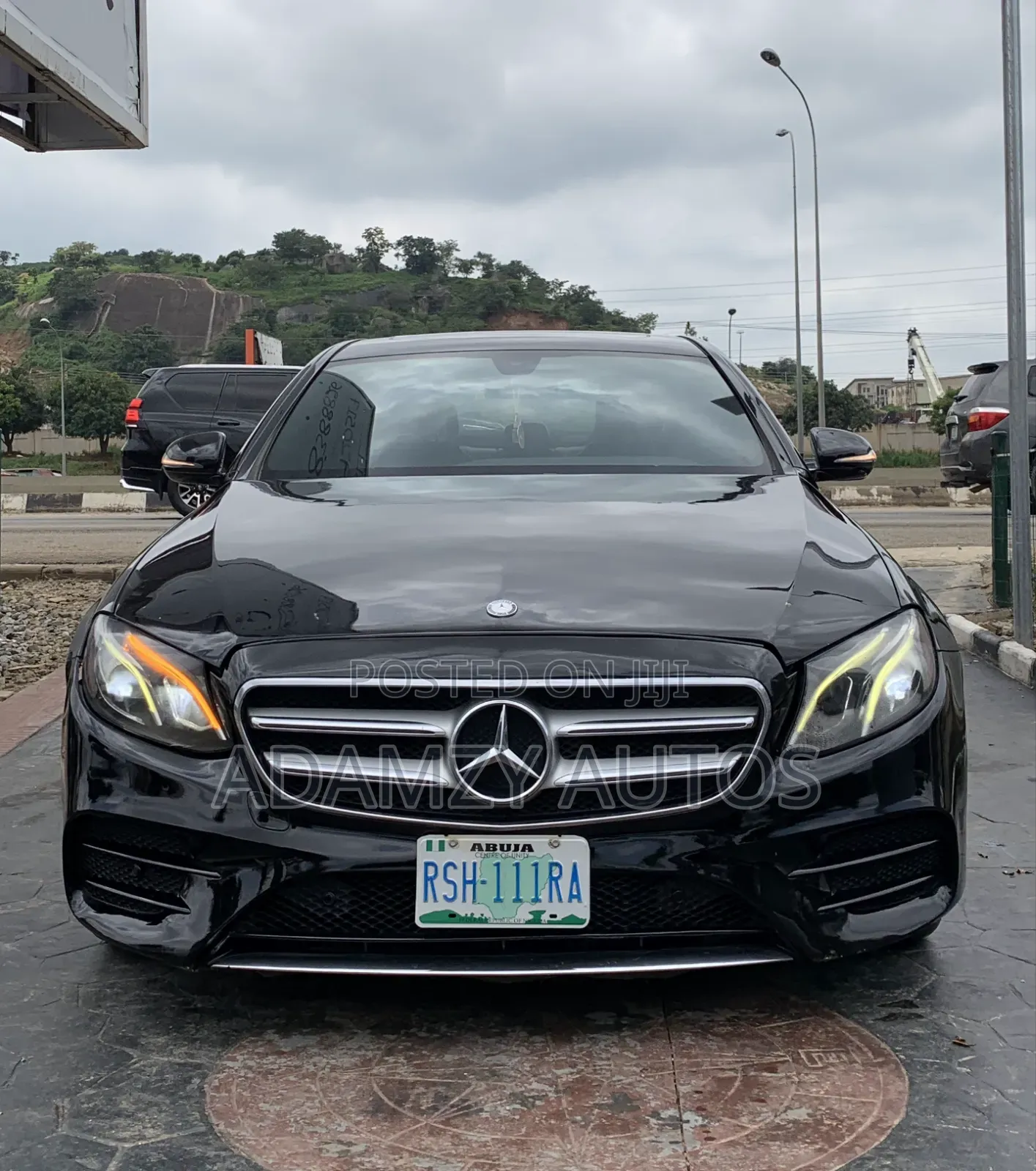 Mercedes-Benz E300 2016 Black