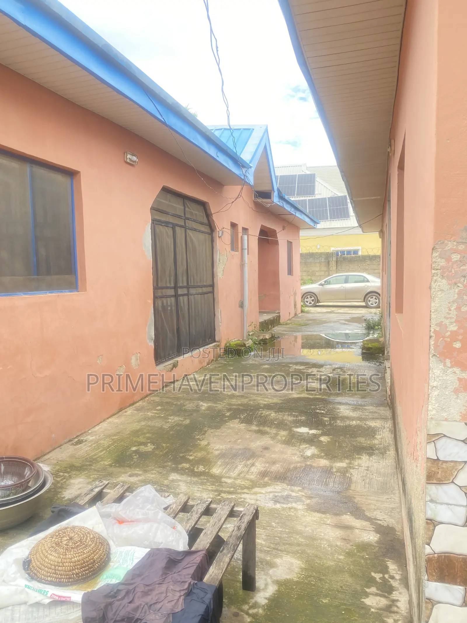 4bdrm Apartment in Kubwa for sale