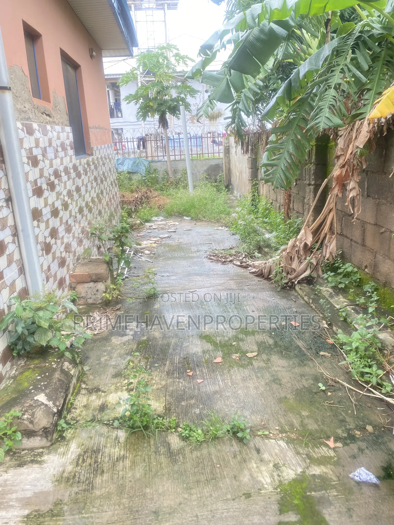 4bdrm Apartment in Kubwa for sale