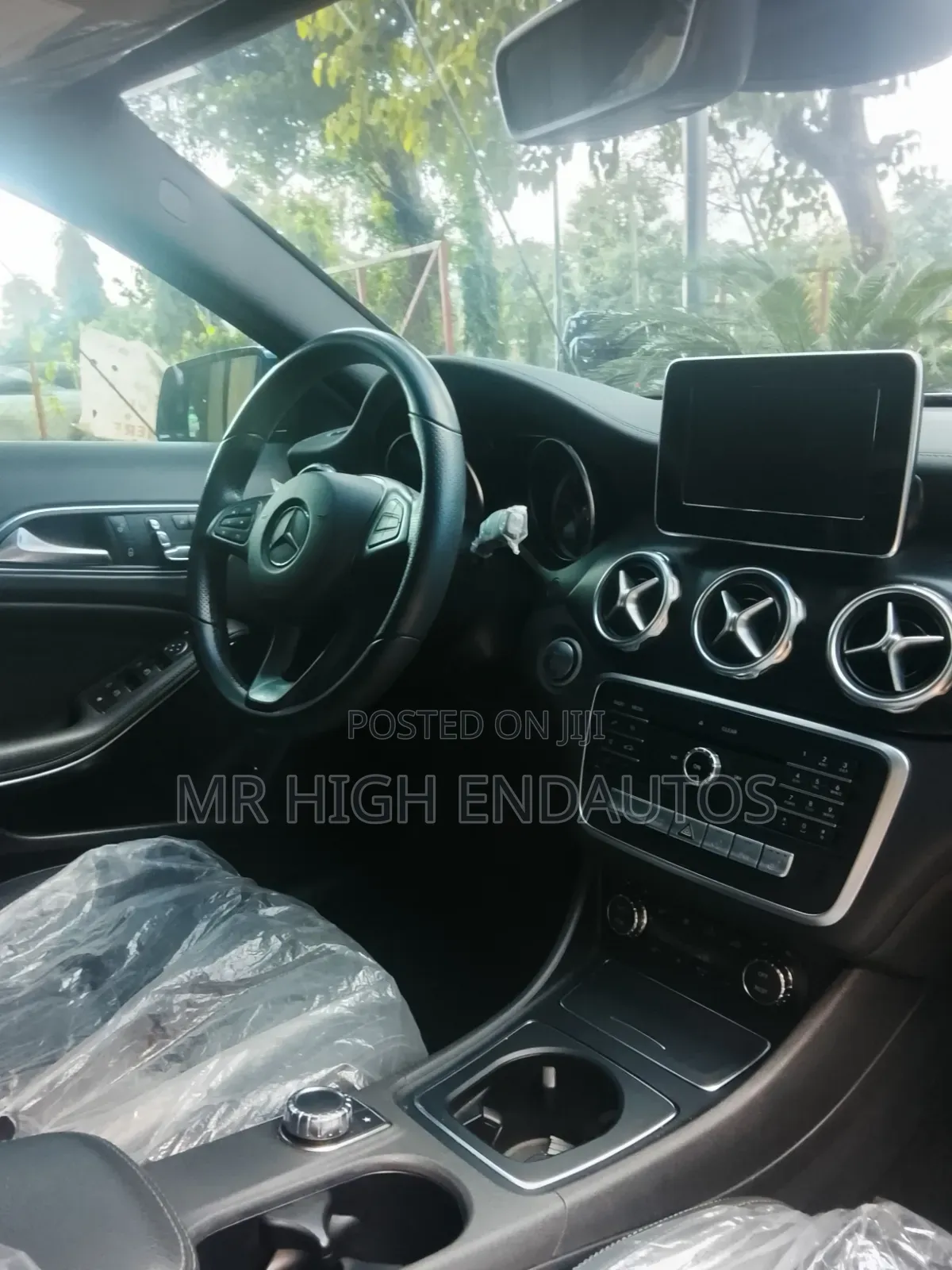 Mercedes-Benz GLA 250 2018 Blue