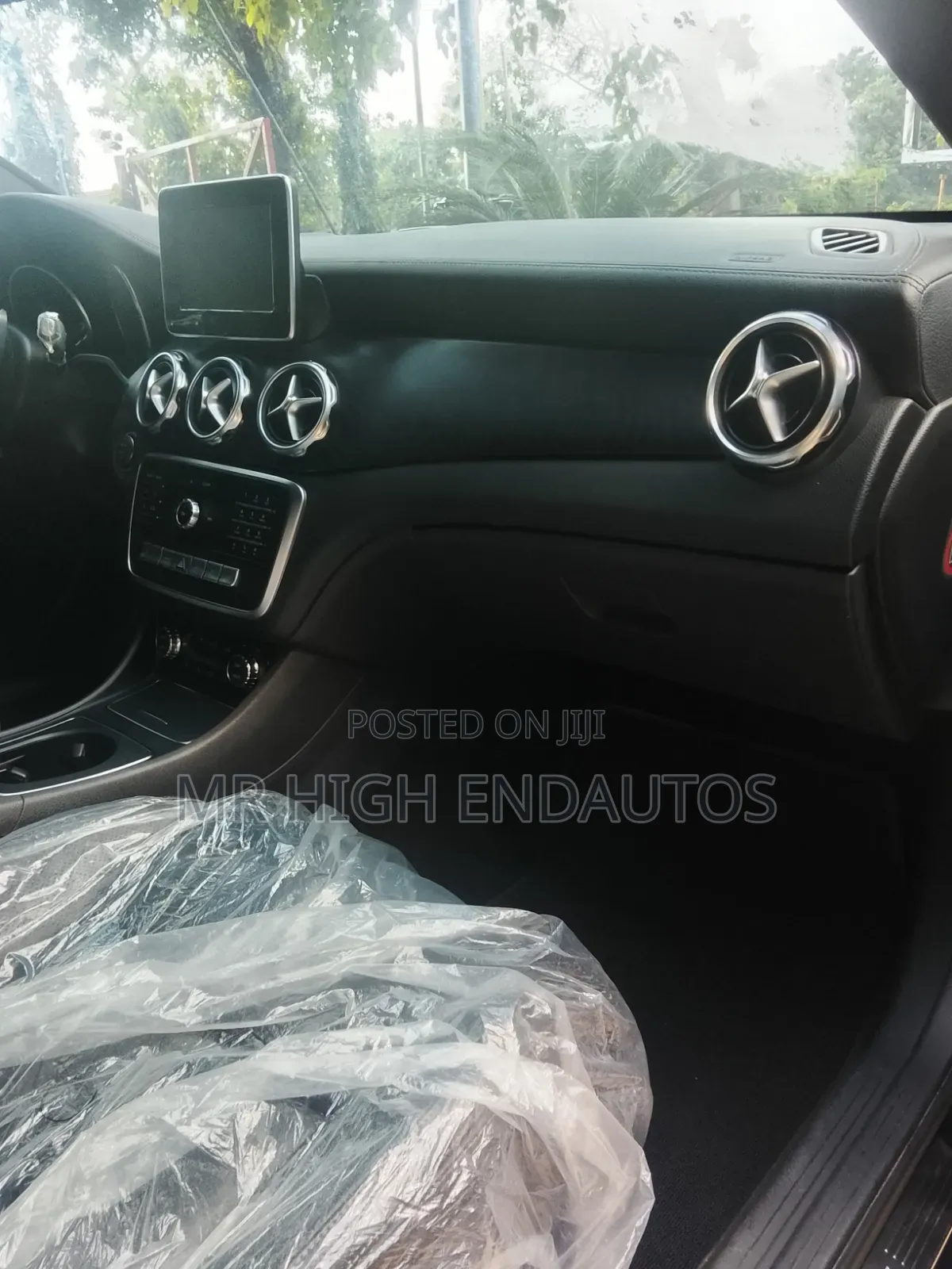 Mercedes-Benz GLA 250 2018 Blue
