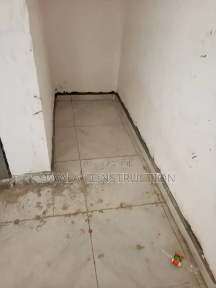 2bdrm Duplex in Pyakasa for sale