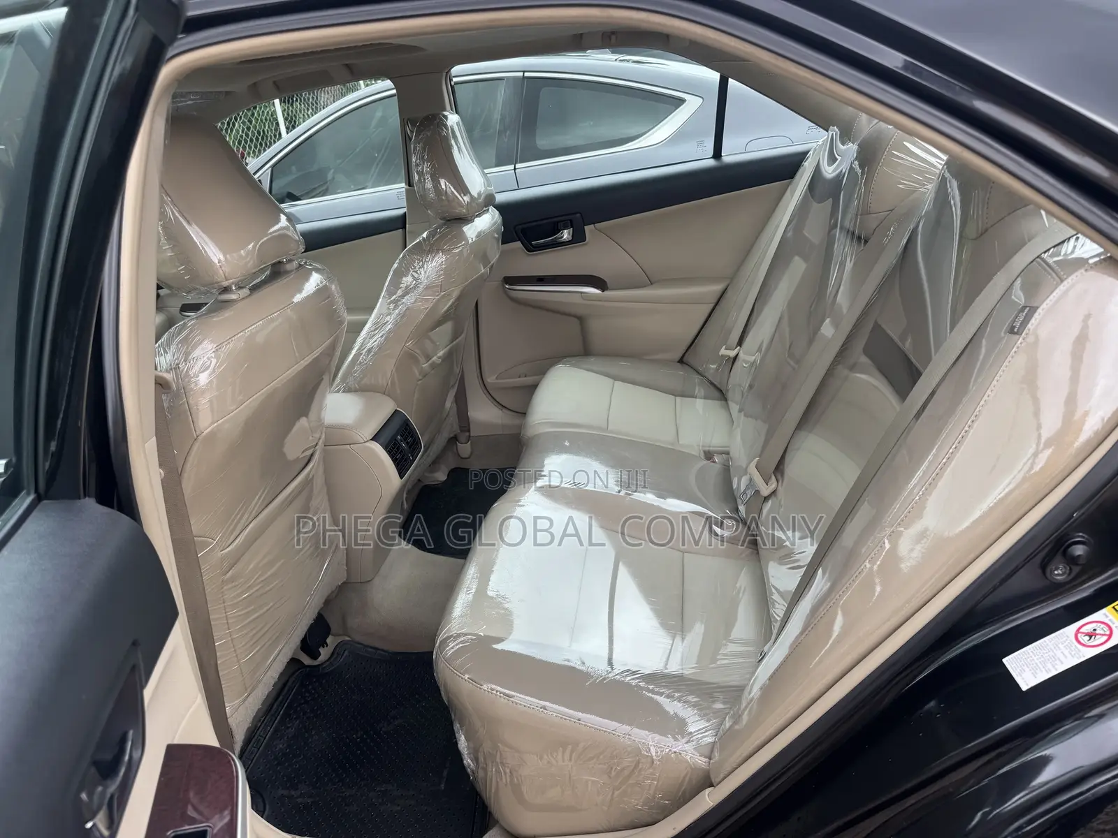 Toyota Camry XLE 4dr Sedan (2.5L 4cyl 6A) 2013 Black