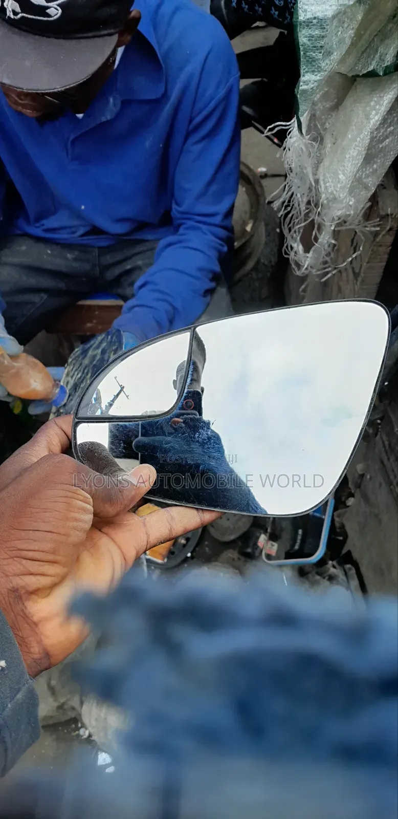Toyota Venza Side Mirrors Glass Left Side 015