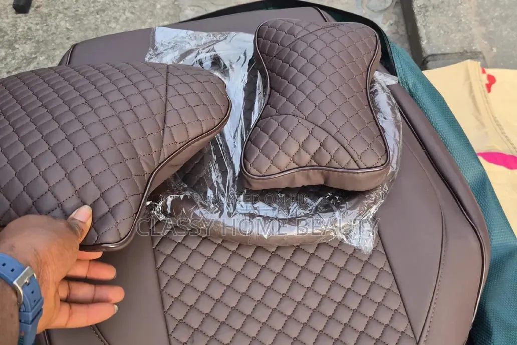 Original"Smiling Face" 5-Seater Universal Car Seat Cover (Featuring UI