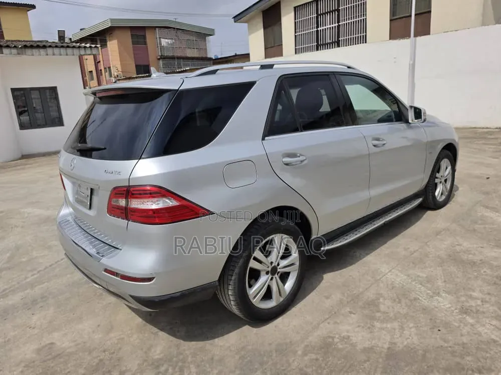 Mercedes-Benz M Class 2013 Silver