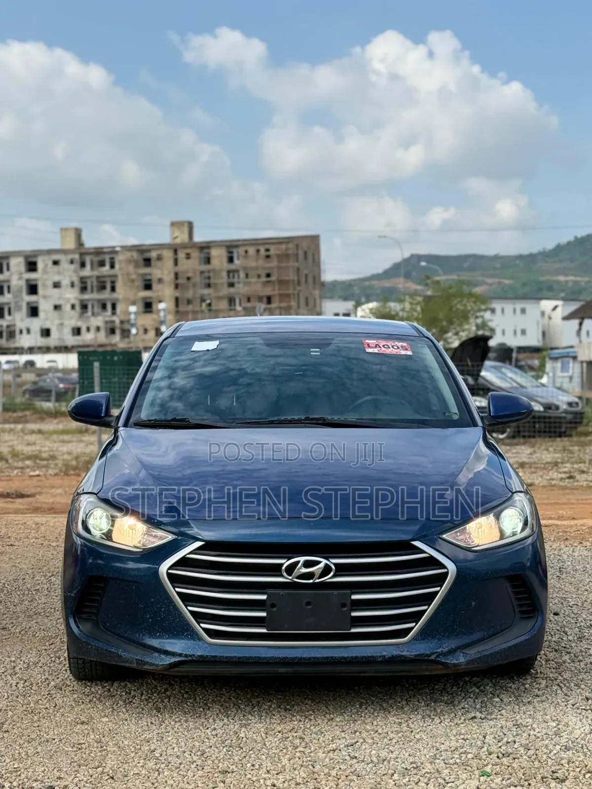 Hyundai Elantra Limited Sedan FWD (2.0L 4cyl 6A) 2017 Blue