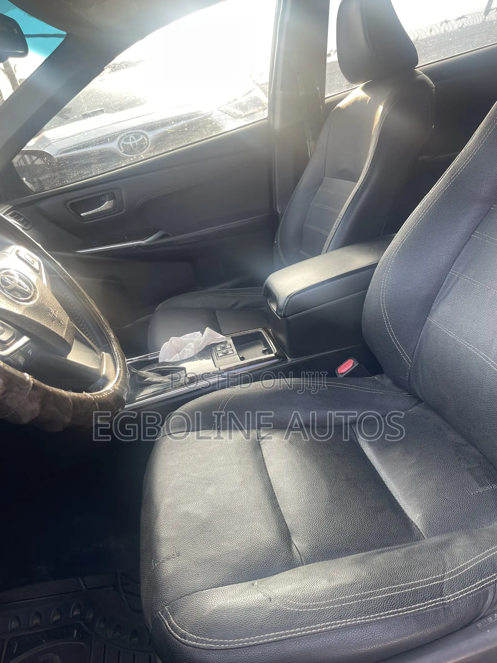 Toyota Camry SE 4dr Sedan (2.5L 4cyl 6A) 2015 Black