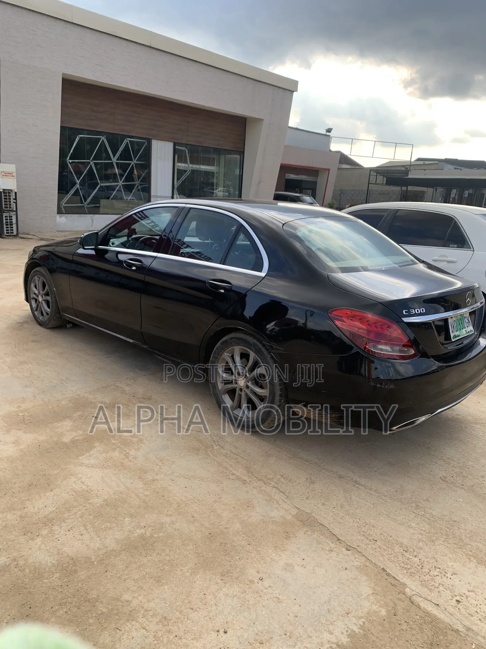 Mercedes-Benz C300 2017 Black