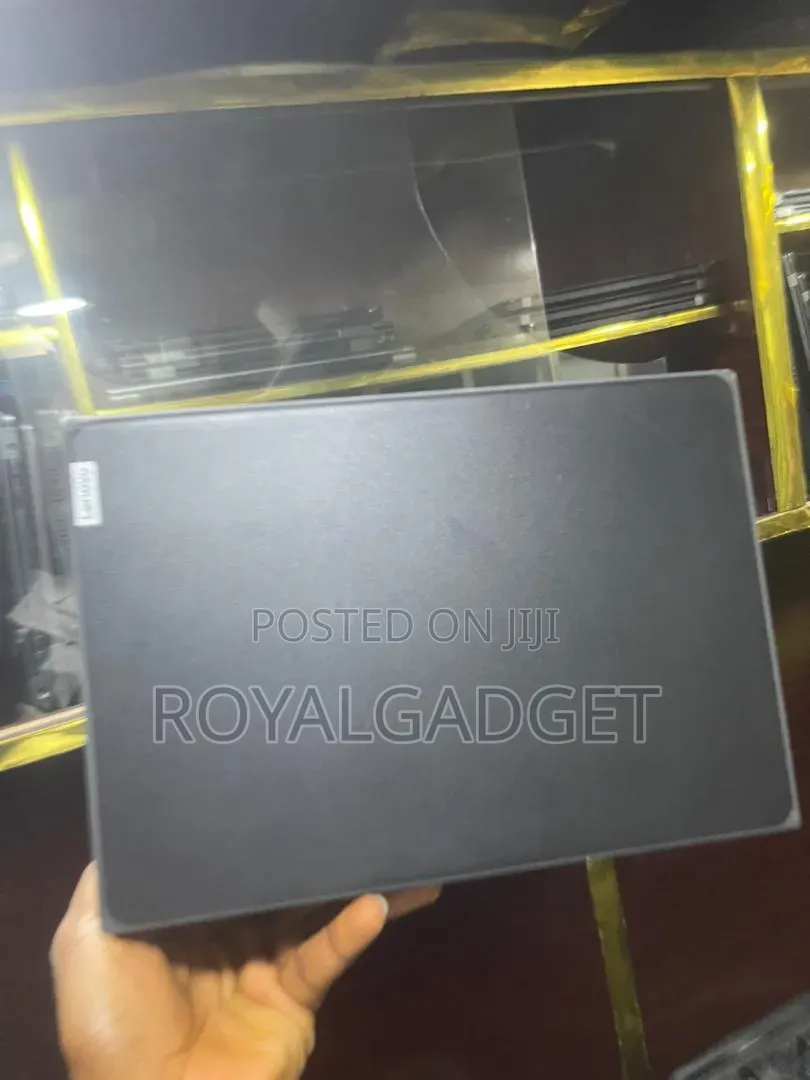 Laptop Lenovo 100e 4GB Intel Pentium SSD 60GB
