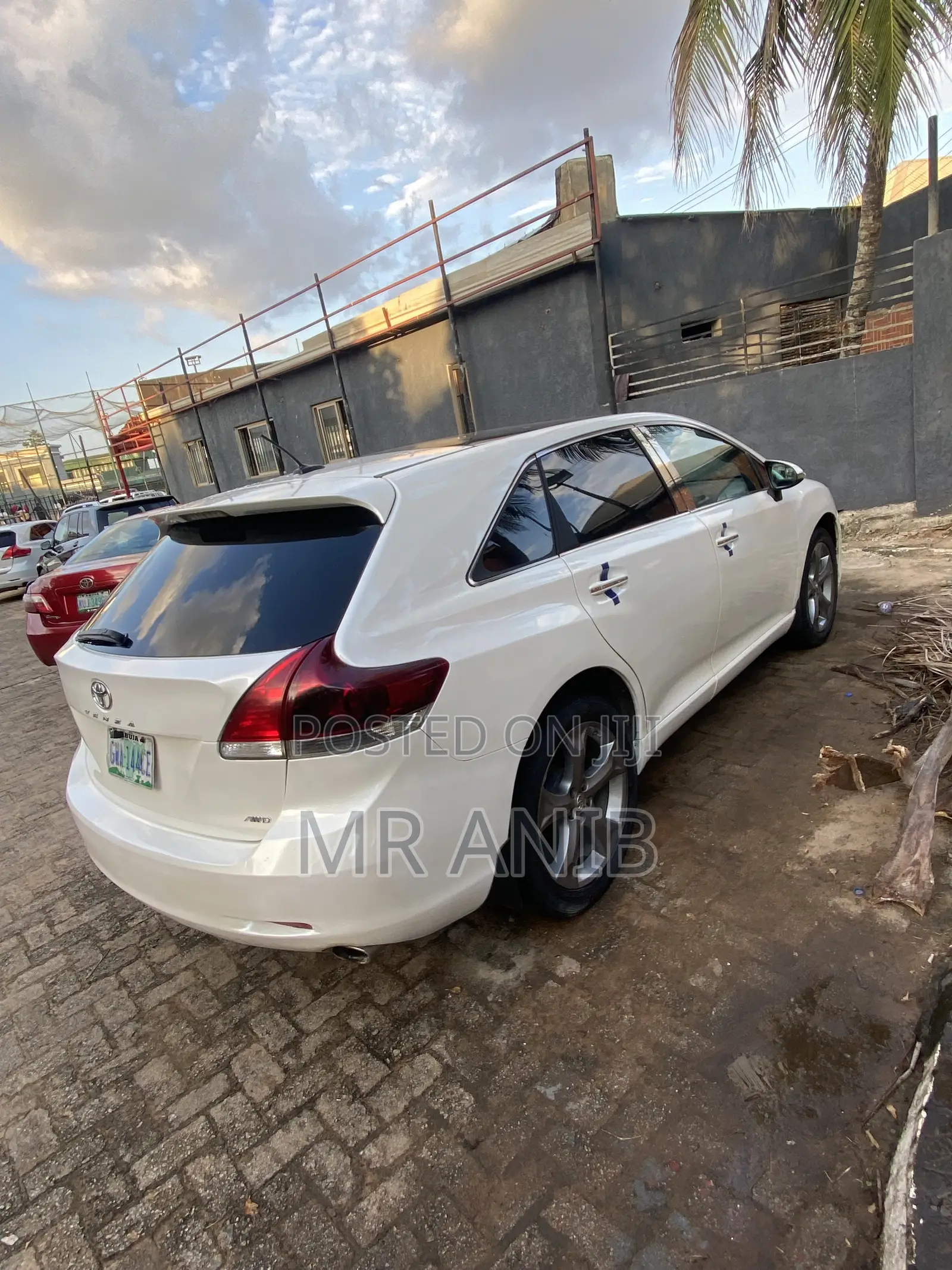 Toyota Venza 2010 White