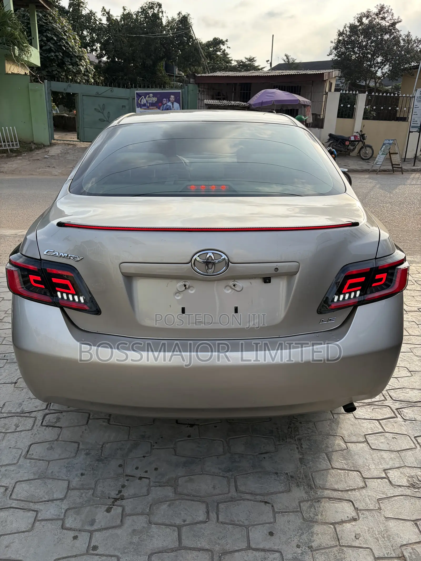 Toyota Camry 2.4 LE 2008 Gold