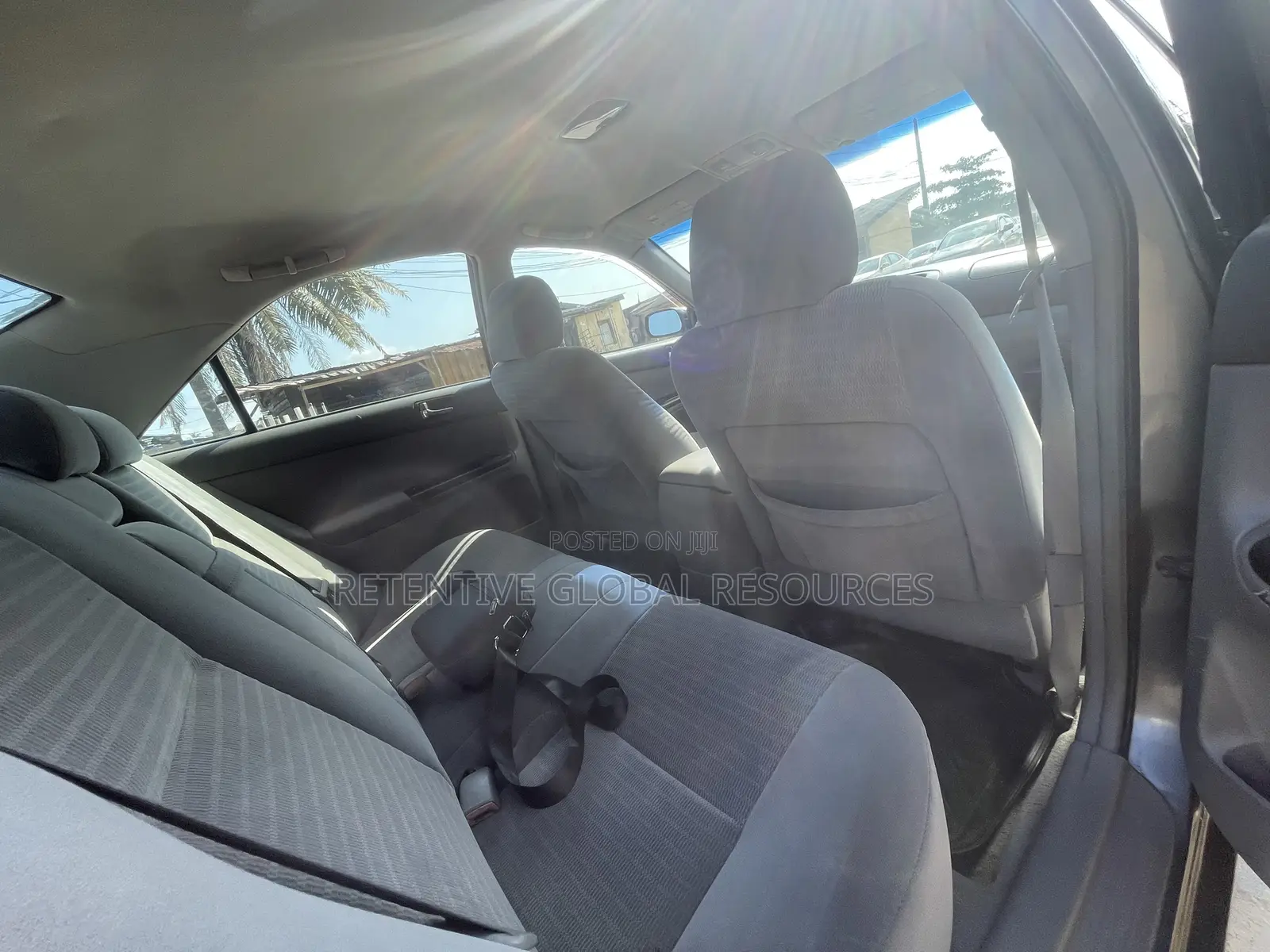 Toyota Camry LE 4dr Sedan (2.4L 4cyl 5A) 2005 Gray