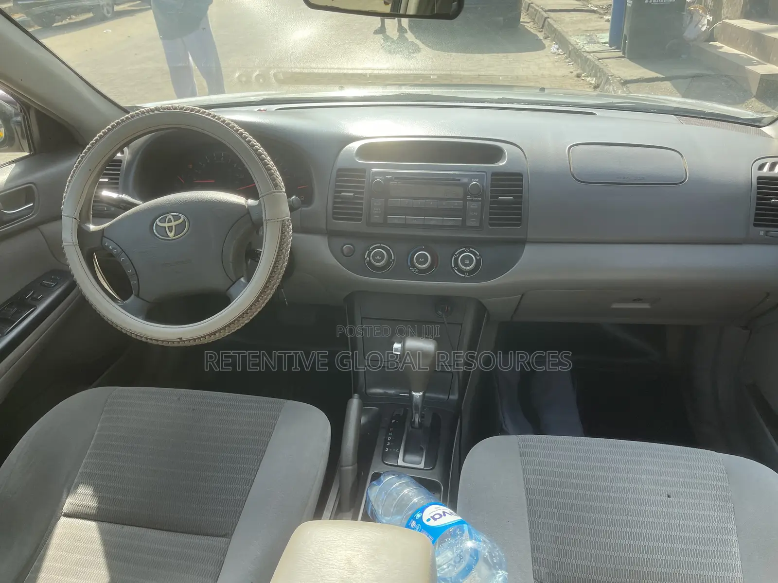 Toyota Camry LE 4dr Sedan (2.4L 4cyl 5A) 2005 Gray