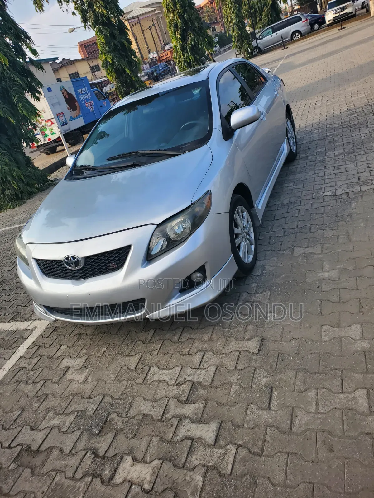 Toyota Corolla 2009 Silver