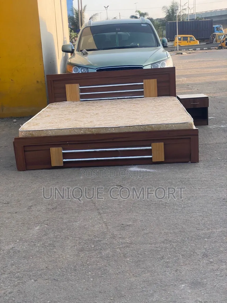 Top Quality 6 by 6 Bedframe With Mattress and Side Drawer