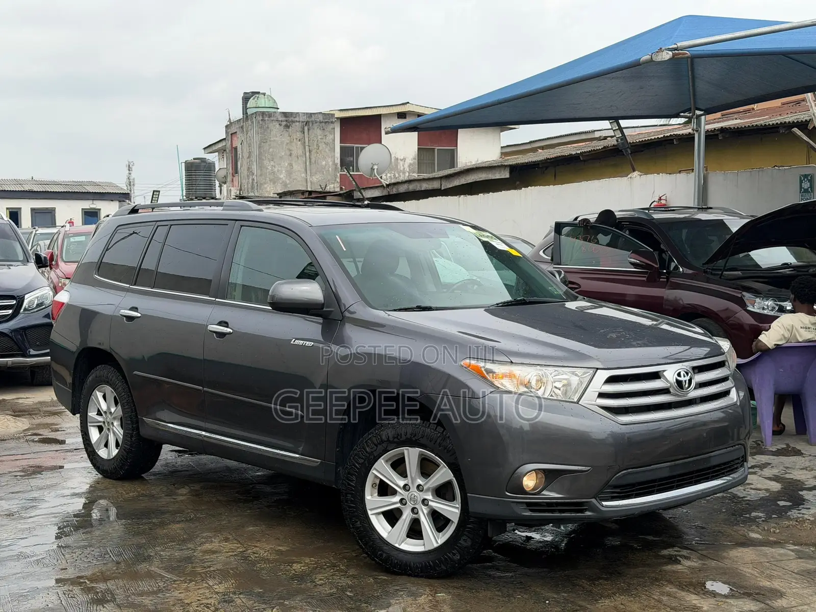 Toyota Highlander Limited 2011 Gray