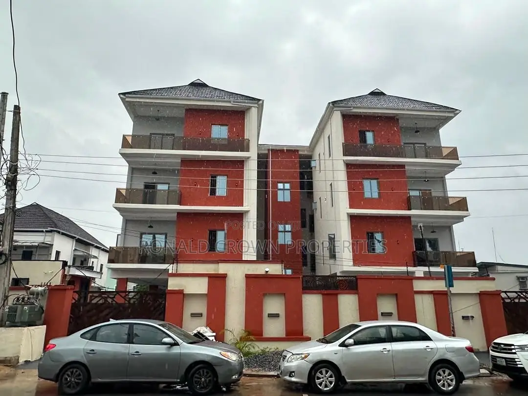 4bdrm Apartment in Ikeja GRA for sale