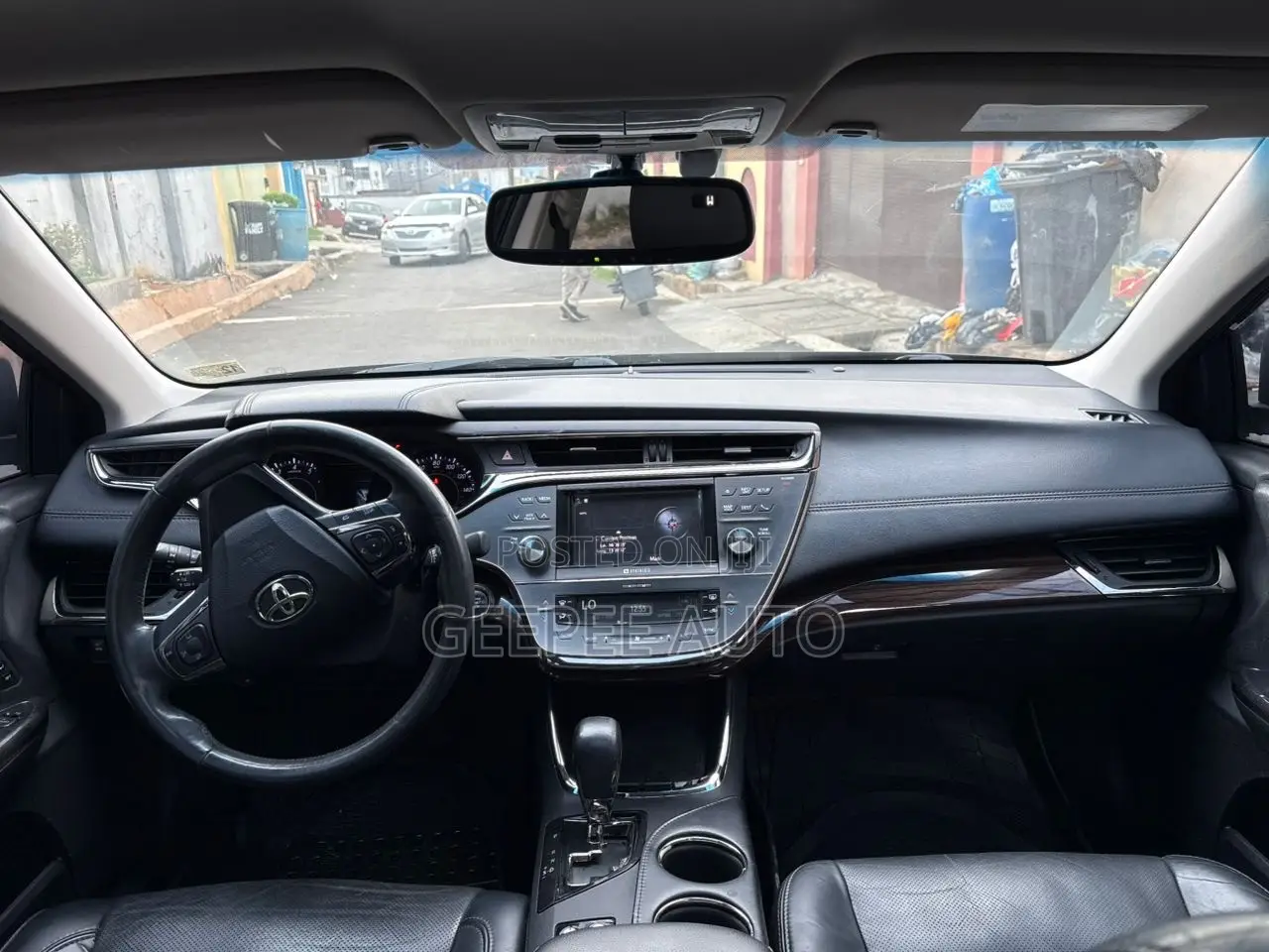 Toyota Avalon Limited 4dr Sedan (3.5L 6cyl 6A) 2014 Black