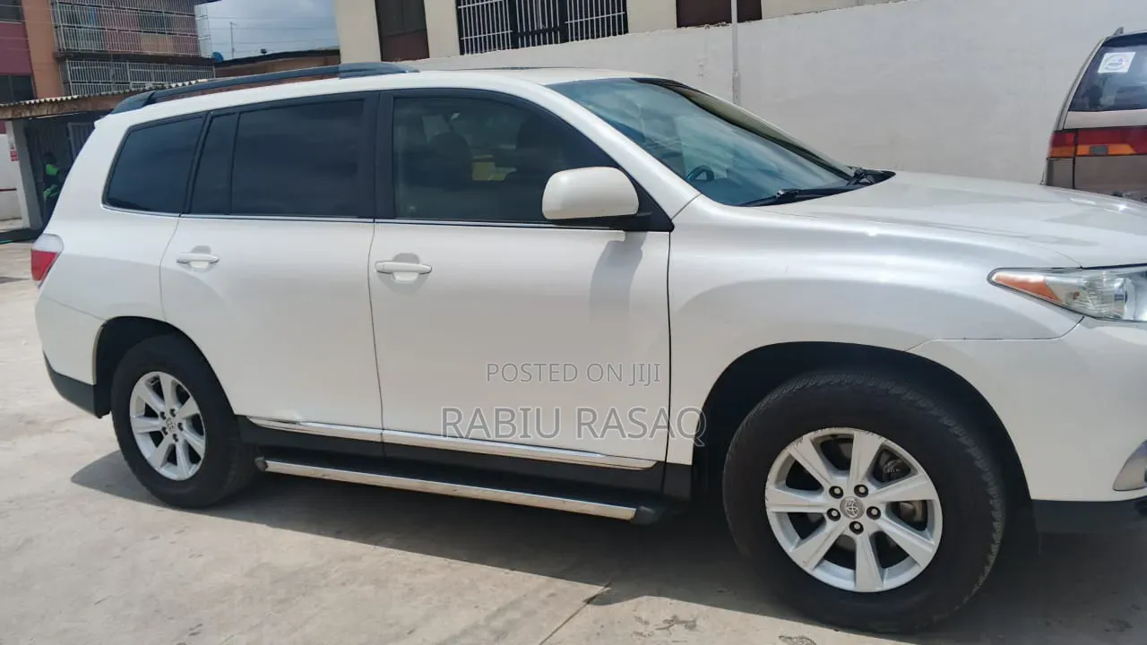 Toyota Highlander 2013 White