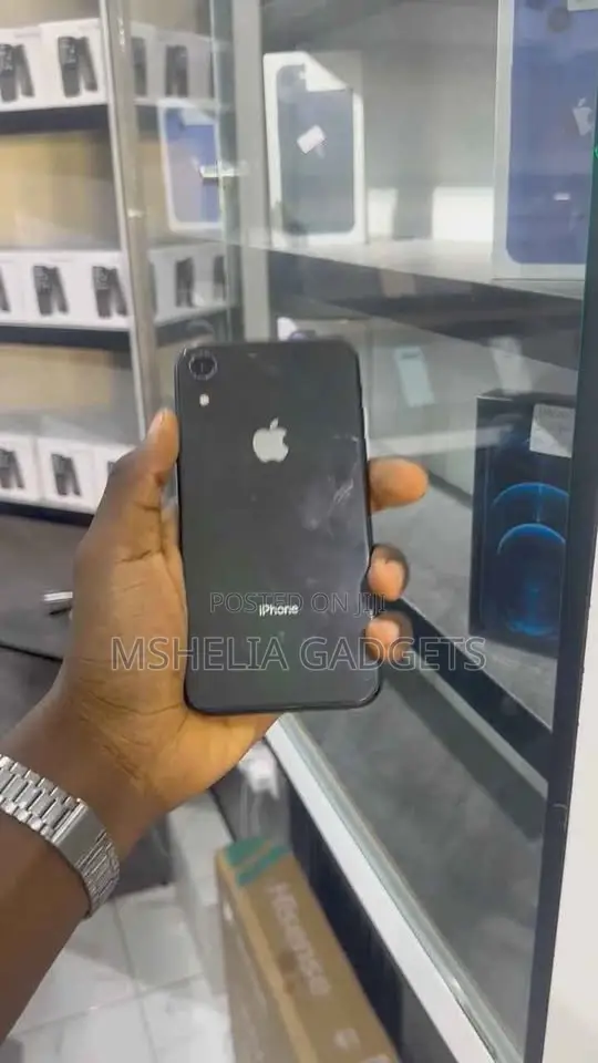 Apple iPhone XR 64 GB Black
