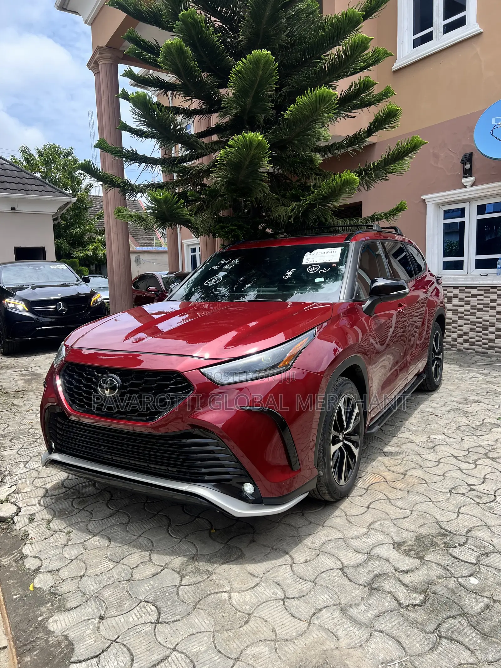 Toyota Highlander XSE 2022 Burgundy