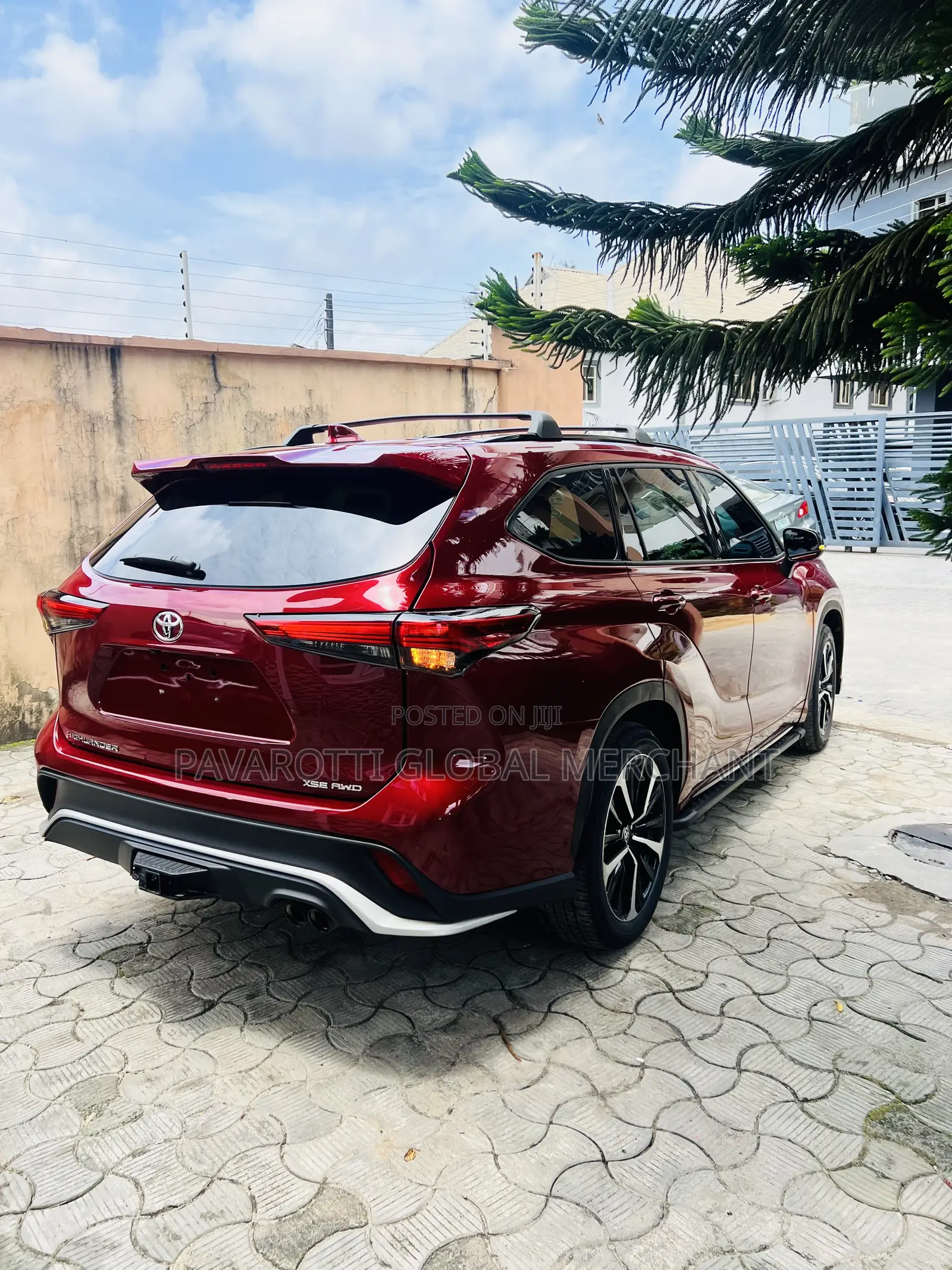 Toyota Highlander XSE 2022 Burgundy