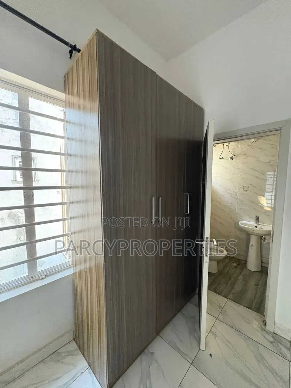 Furnished 3bdrm Apartment in Ochid Estate, Lekki Phase 2 for rent