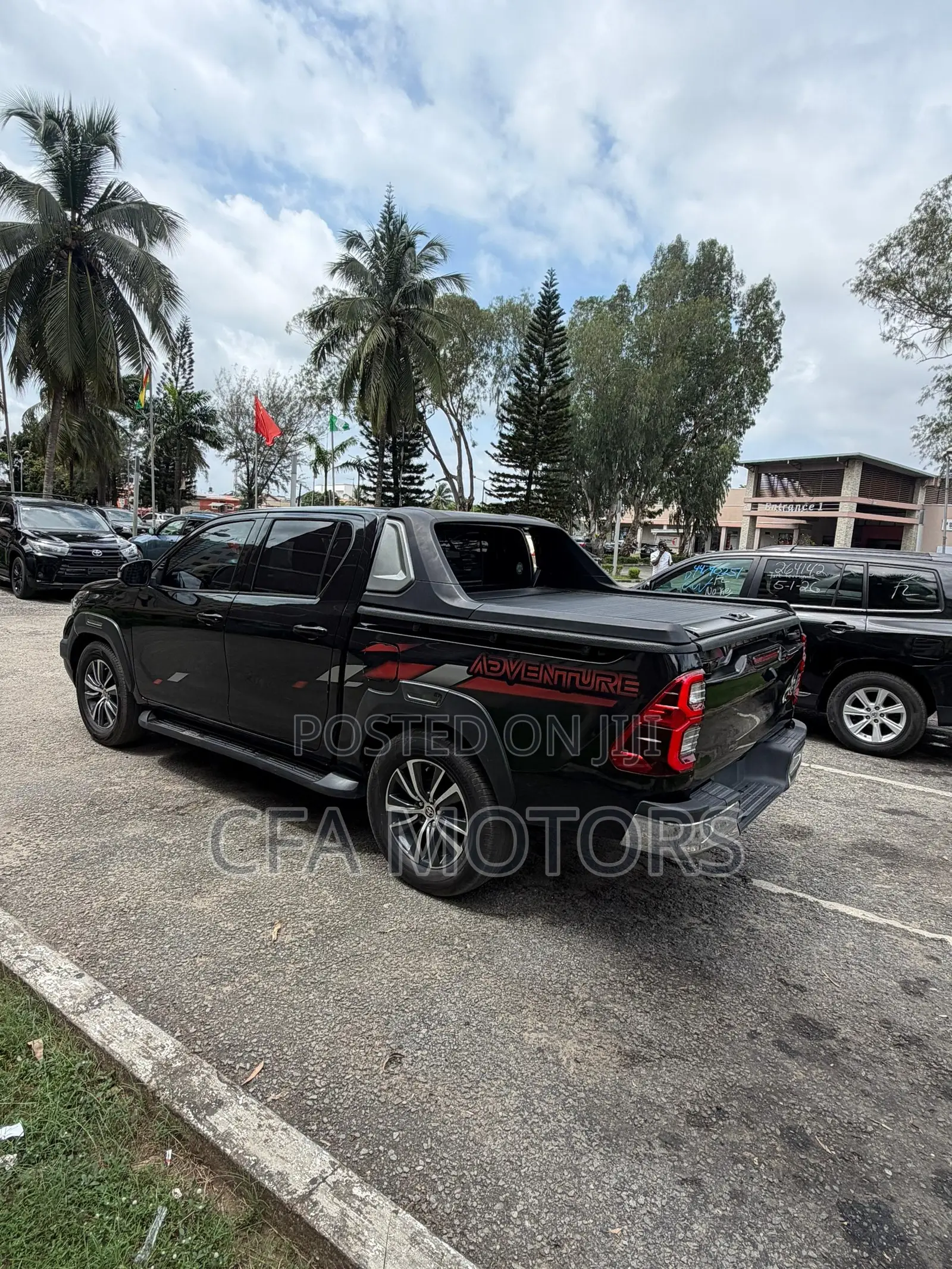 Toyota Hilux 2020 Black