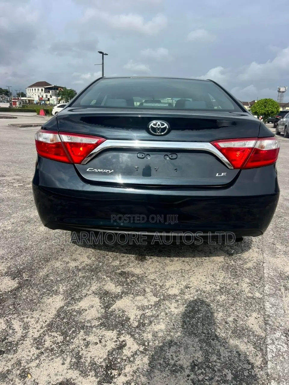 Toyota Camry LE 4dr Sedan (2.5L 4cyl 6A) 2017 Black