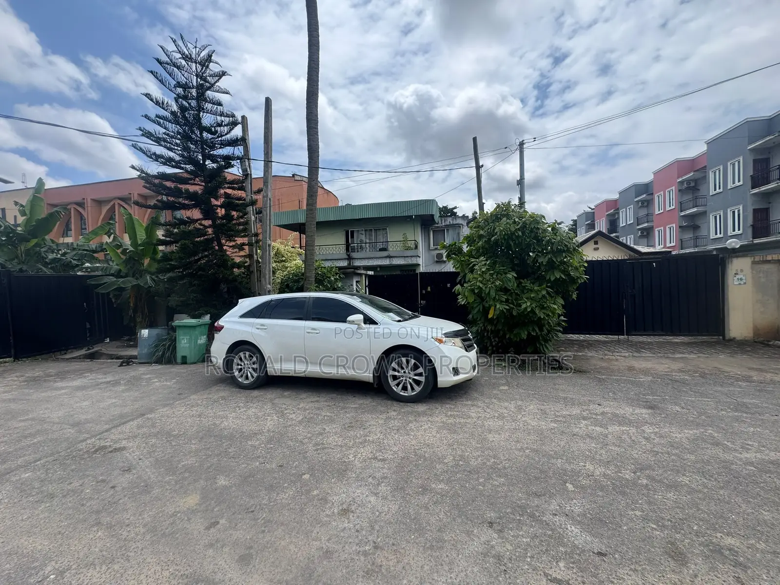 Land Measuring 557sqm With Duplex Structure on It at Ikeja