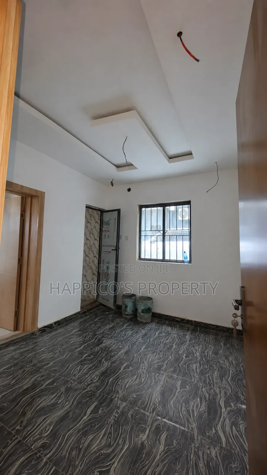 Mini Flat in Alagomeji for rent
