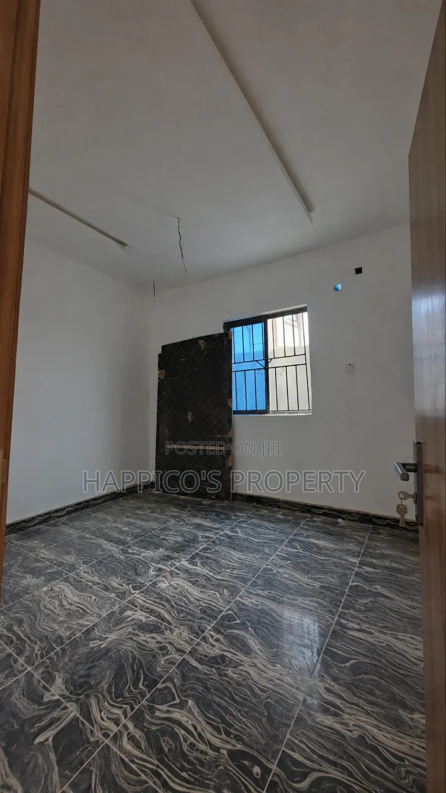Mini Flat in Alagomeji for rent