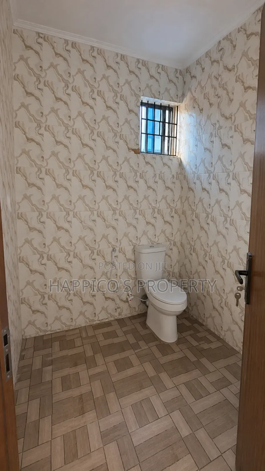 Mini Flat in Alagomeji for rent