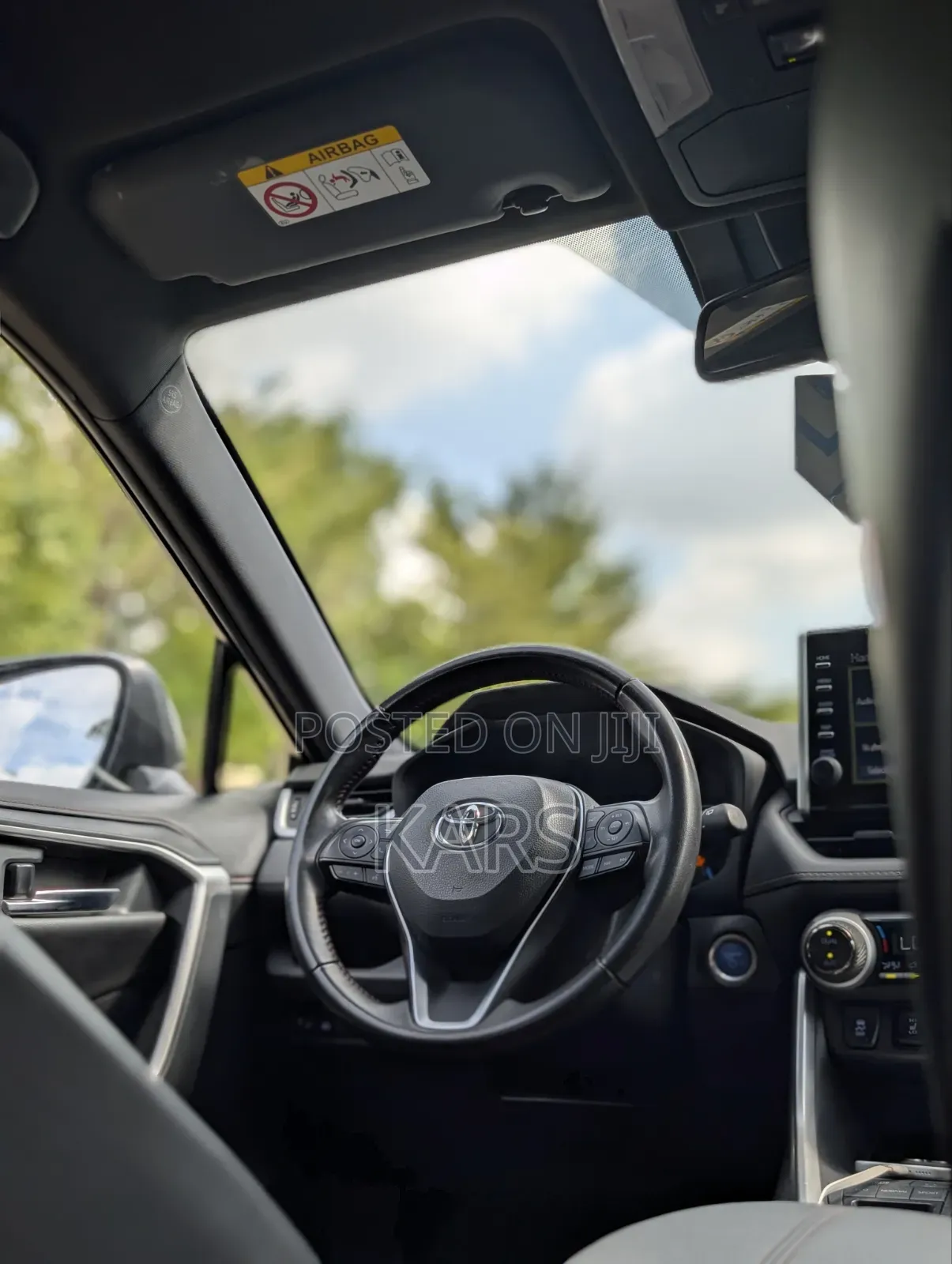 Toyota RAV4 2021 Silver