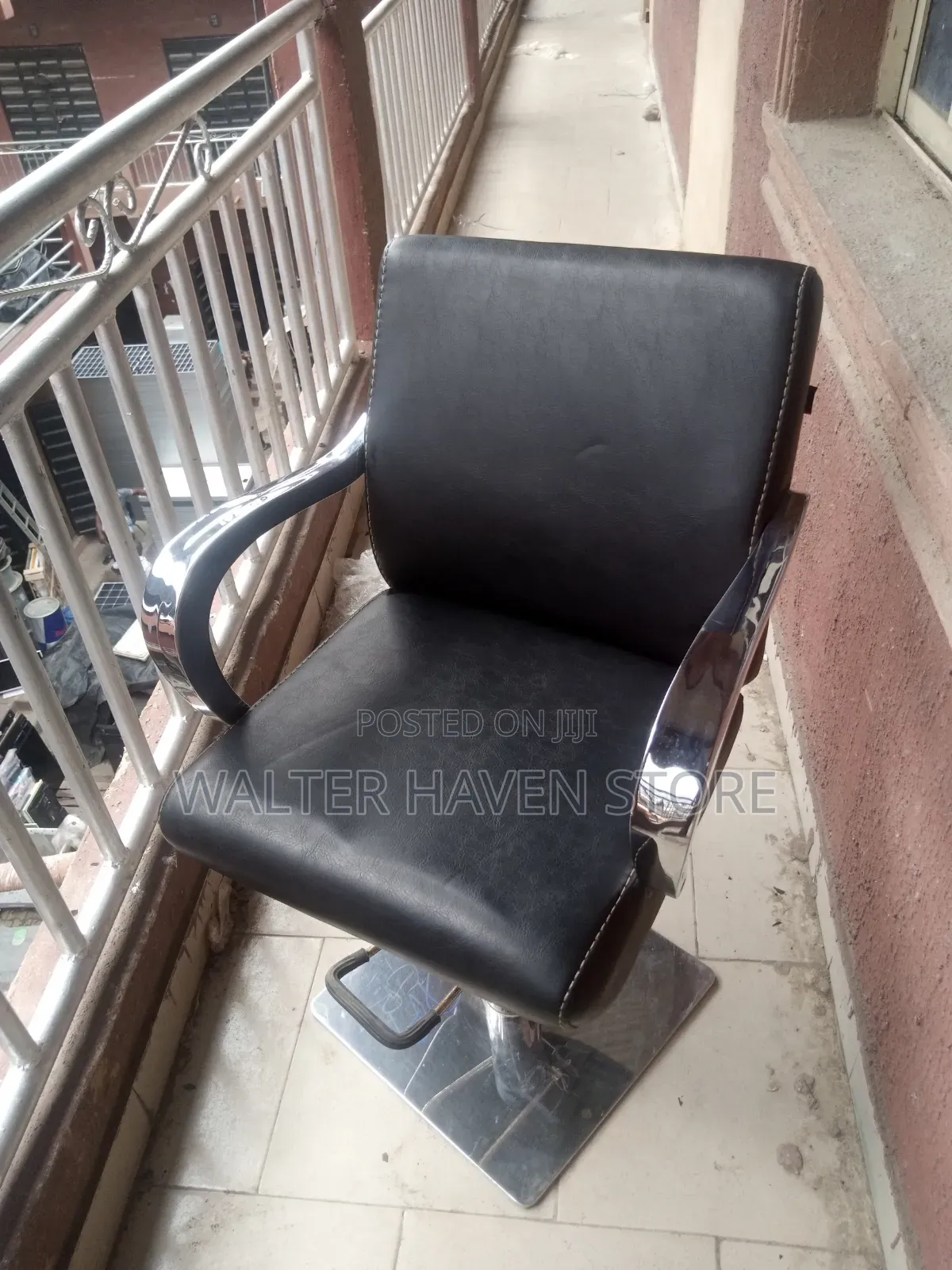 Barber Salon Chair