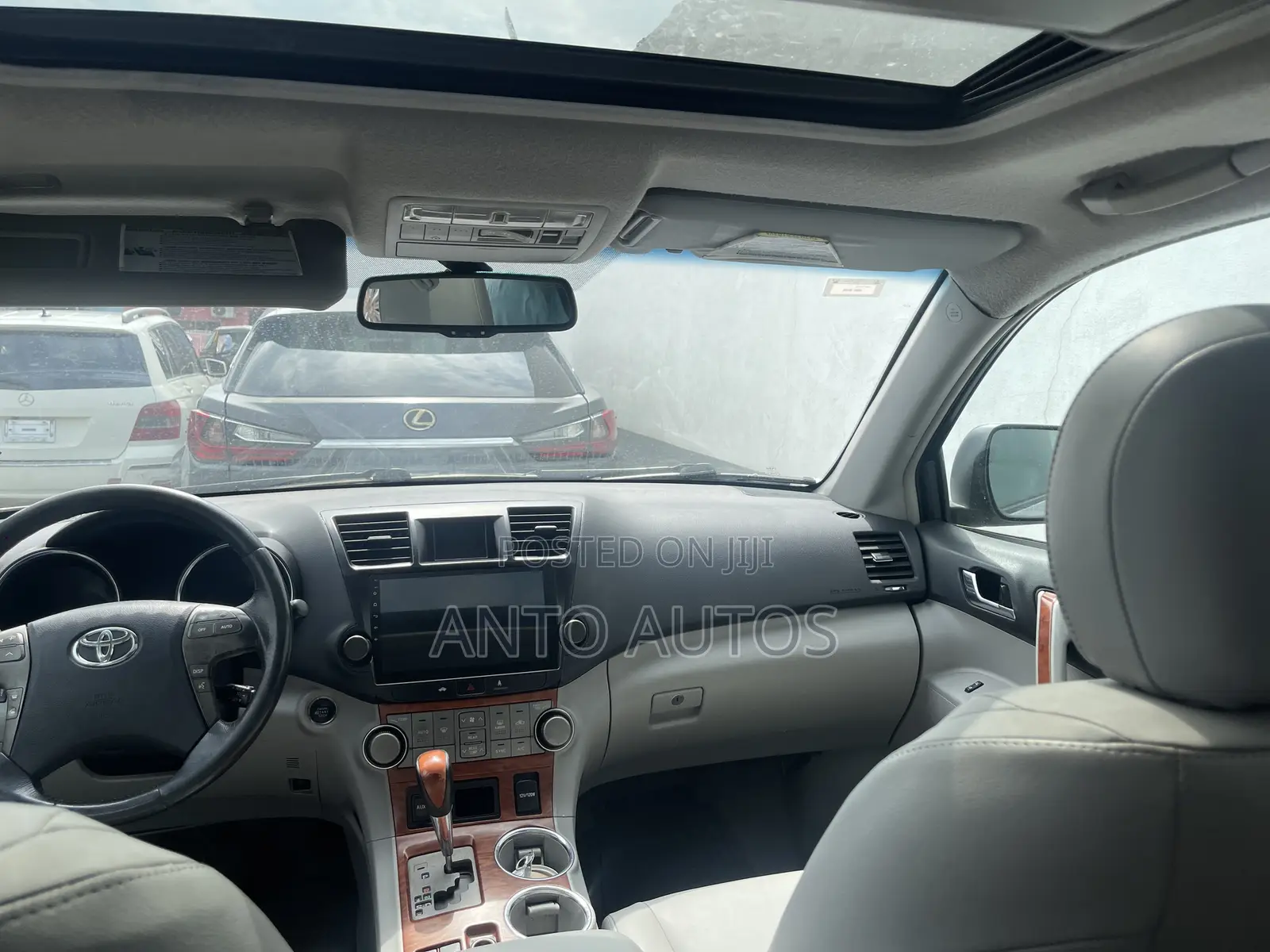 Toyota Highlander 2010 Silver
