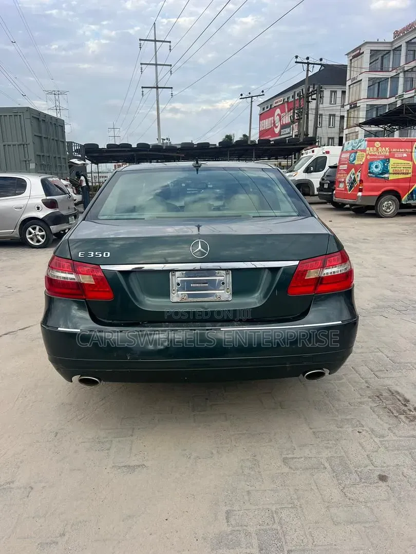 Mercedes-Benz E350 2009 Green