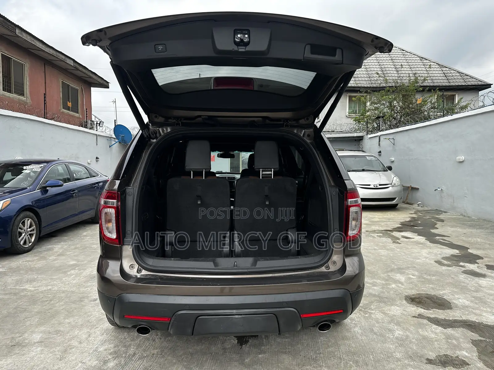 Ford Explorer 2015 Brown