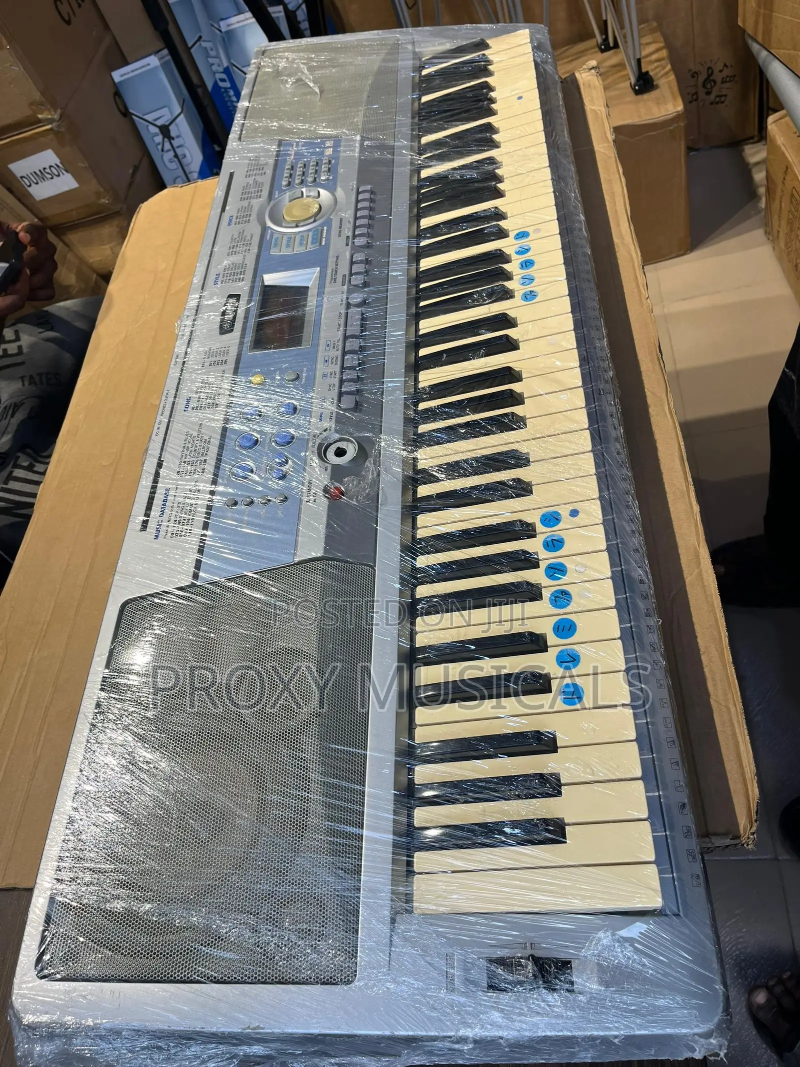 Yamaha DGX-200 Portable Grand Piano Keyboard - UK Used