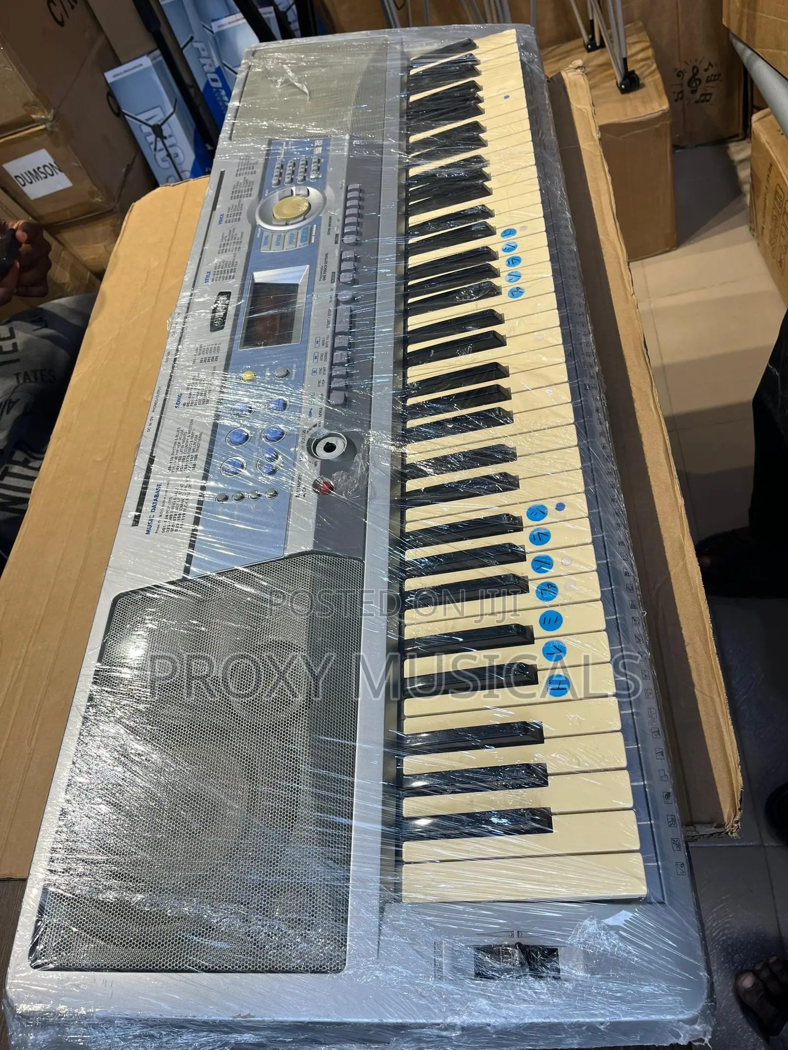 Yamaha DGX-200 Portable Grand Piano Keyboard - UK Used