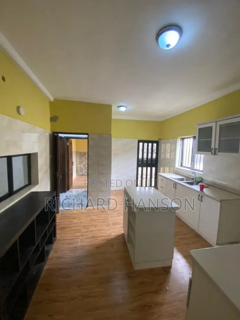 2bdrm Apartment in Hopeville, Sangotedo for rent
