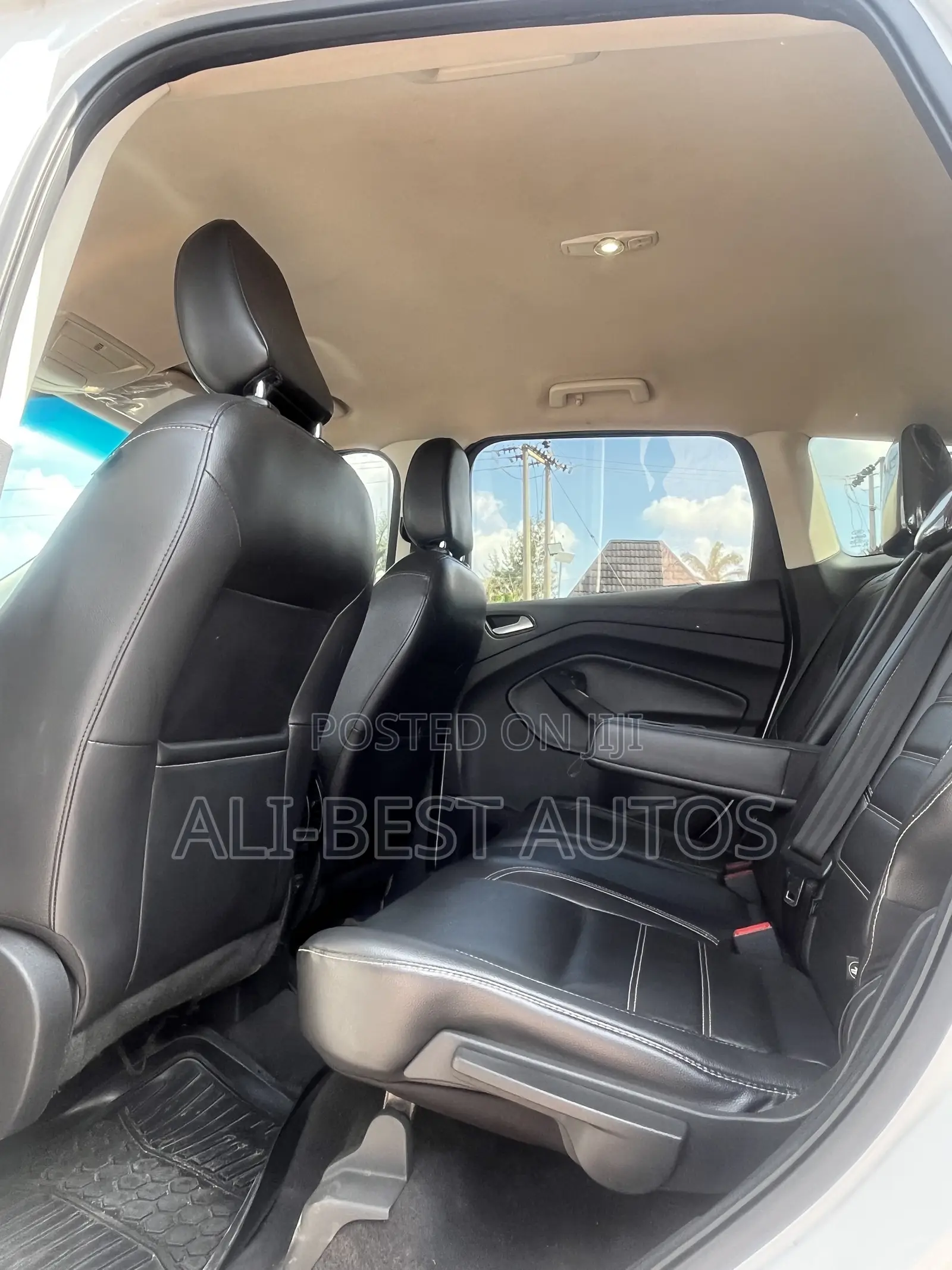 Ford Escape 2010 White