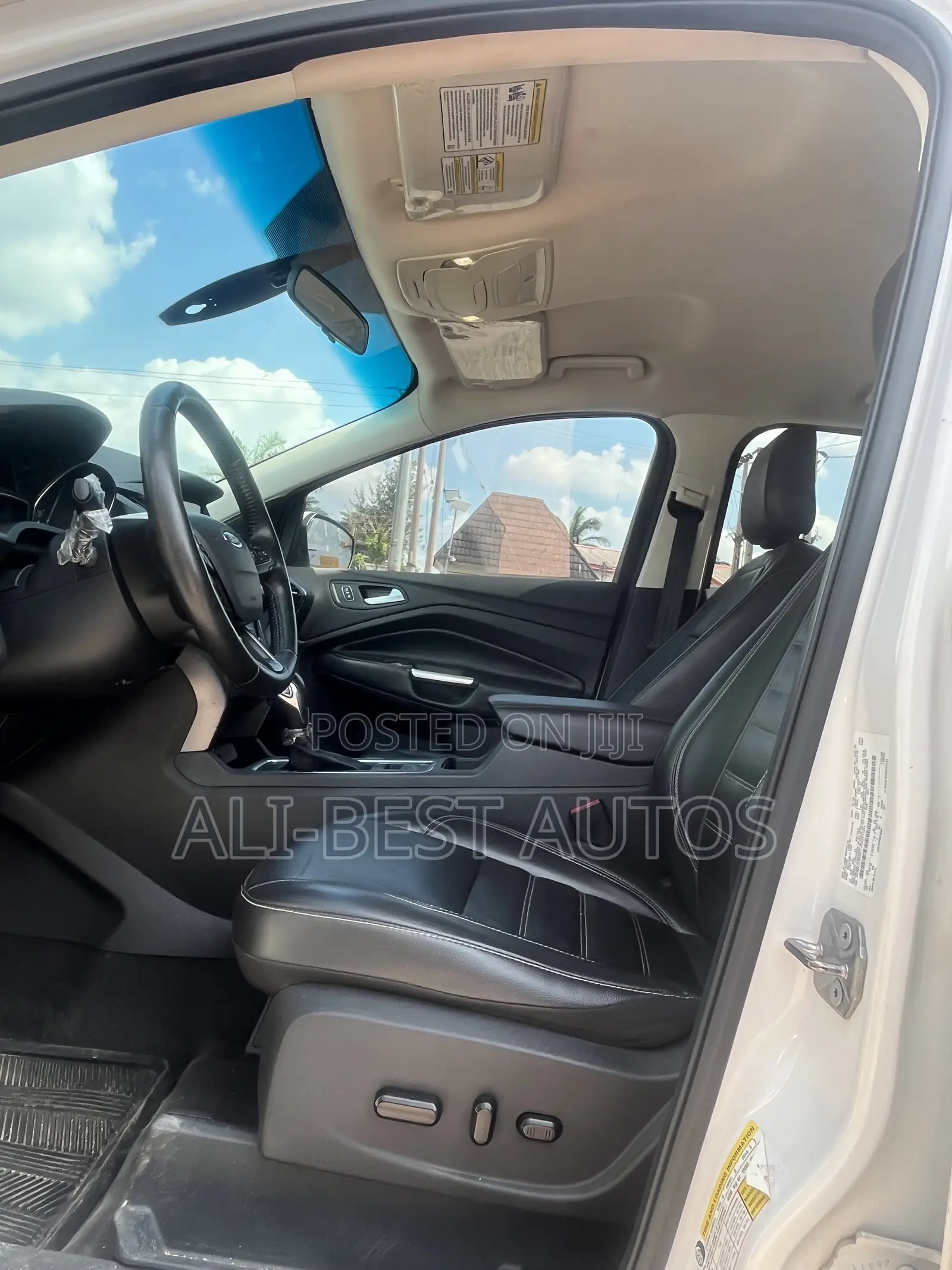 Ford Escape 2010 White